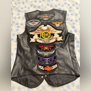 Vintage Harley Davidson women’s vest. Small